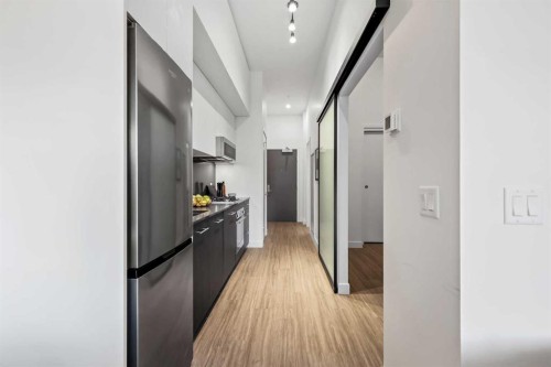 Package #1-730 2 Avenue Sw, Calgary, AB - Indoor