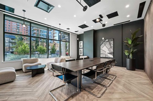 Package #1-730 2 Avenue Sw, Calgary, AB - Indoor