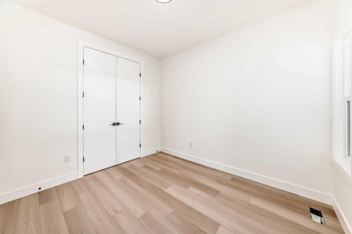 379 Rivercrest Road, Cochrane, AB - Indoor Photo Showing Other Room