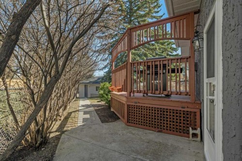 20 Brampton Crescent Sw, Calgary, AB - Outdoor With Deck Patio Veranda With Exterior