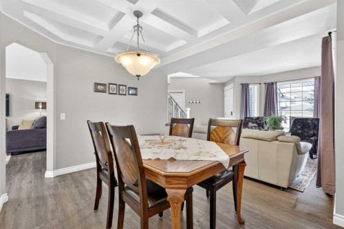 280 Mt Selkirk Close Se, Calgary, AB - Indoor Photo Showing Dining Room