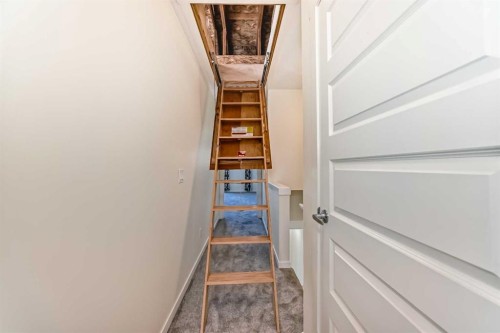 204 Auburn Bay Circle Se, Calgary, AB - Indoor Photo Showing Other Room
