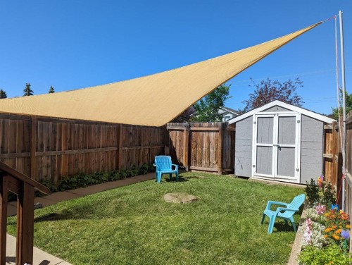 6 Green Meadow Crescent, Strathmore, AB - Outdoor