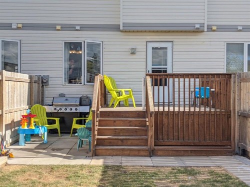 6 Green Meadow Crescent, Strathmore, AB - Outdoor With Deck Patio Veranda With Exterior