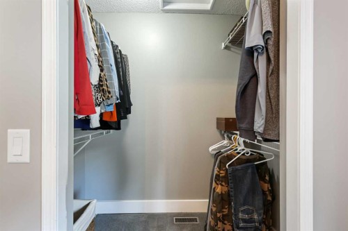 11 Strathmore Lakes Crescent, Strathmore, AB - Indoor With Storage