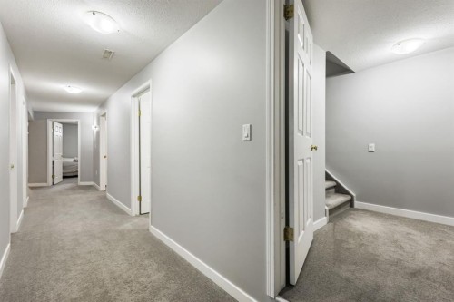 11 Strathmore Lakes Crescent, Strathmore, AB - Indoor Photo Showing Other Room