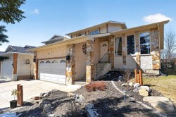31 Edgepark Way NW Calgary, AB T3A 4G7