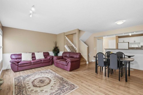 55 Cedarview Mews Sw, Calgary, AB - Indoor Photo Showing Living Room