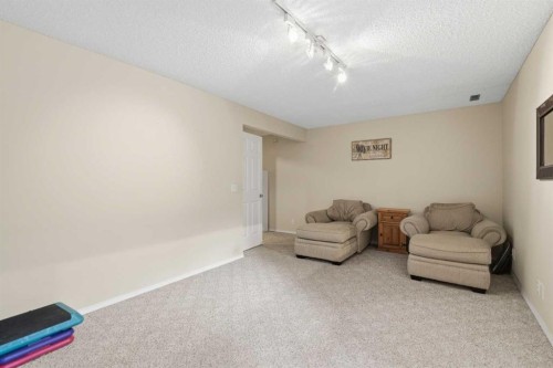 55 Cedarview Mews Sw, Calgary, AB - Indoor