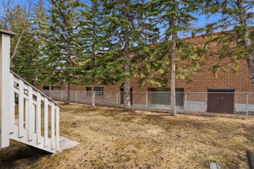 55 Cedarview Mews Sw, Calgary, AB - Outdoor