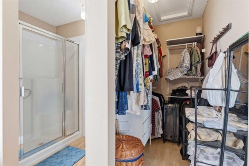 21 Panamount Crescent Nw, Calgary, AB - Indoor With Storage