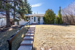 811 Seattle Drive SW Calgary, AB T2W 0M9