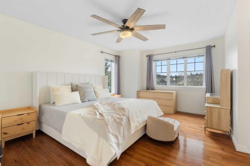 66 Inverness Close Se, Calgary, AB - Indoor Photo Showing Bedroom