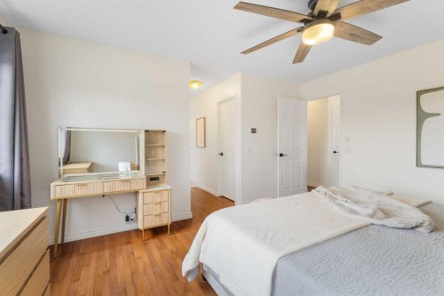 66 Inverness Close Se, Calgary, AB - Indoor Photo Showing Bedroom