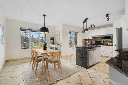 66 Inverness Close Se, Calgary, AB - Indoor