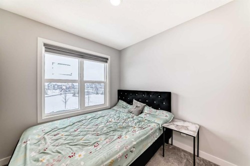 33 Savanna Manor Ne, Calgary, AB - Indoor Photo Showing Bedroom