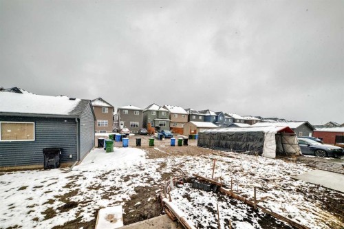 33 Savanna Manor Ne, Calgary, AB - Outdoor