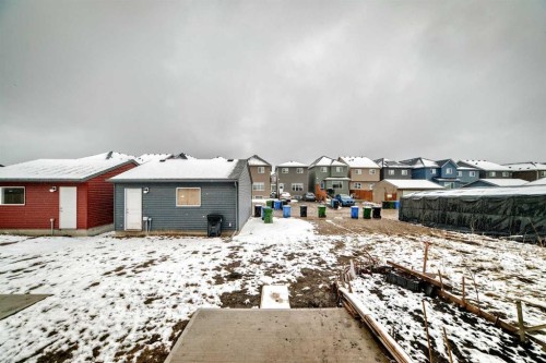33 Savanna Manor Ne, Calgary, AB - Outdoor
