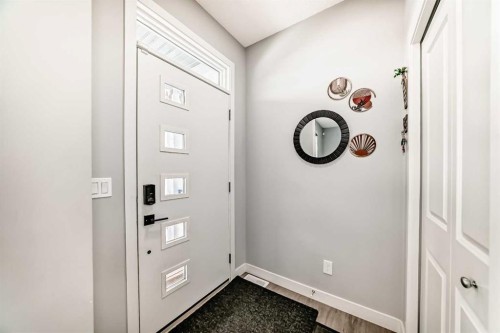 33 Savanna Manor Ne, Calgary, AB - Indoor Photo Showing Other Room