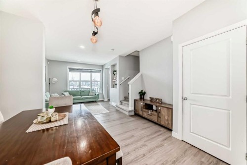 33 Savanna Manor Ne, Calgary, AB - Indoor