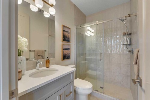 973 South Shore Terrace, Chestermere, AB - Indoor Photo Showing Bathroom