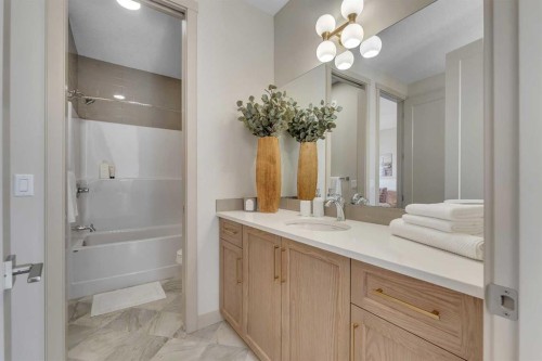 973 South Shore Terrace, Chestermere, AB - Indoor Photo Showing Bathroom