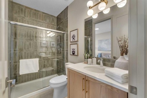 973 South Shore Terrace, Chestermere, AB - Indoor Photo Showing Bathroom