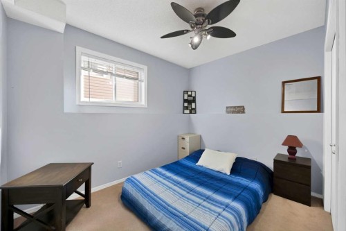 147 Harvest Oak Crescent Ne, Calgary, AB - Indoor Photo Showing Bedroom