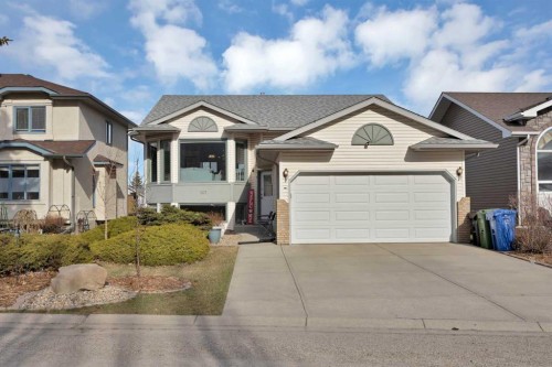147 Harvest Oak Crescent Ne, Calgary, AB - Outdoor With Facade