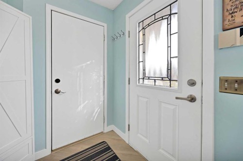 147 Harvest Oak Crescent Ne, Calgary, AB - Indoor Photo Showing Other Room