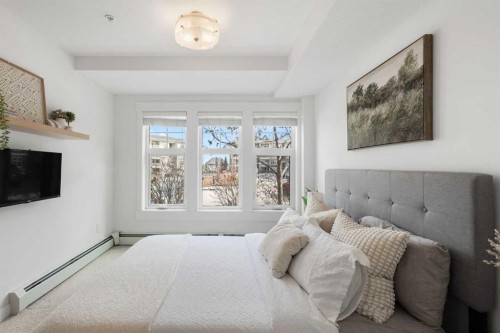 3107-11 Mahogany Row Se, Calgary, AB - Indoor Photo Showing Bedroom