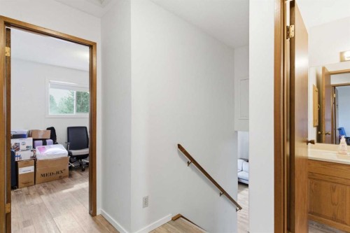 5048 Dalhart Road Nw, Calgary, AB - Indoor Photo Showing Other Room