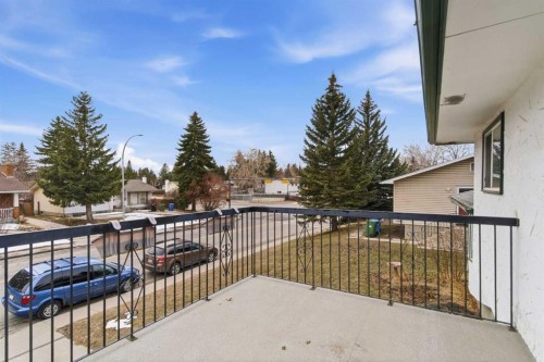 5048 Dalhart Road Nw, Calgary, AB - Outdoor With Exterior