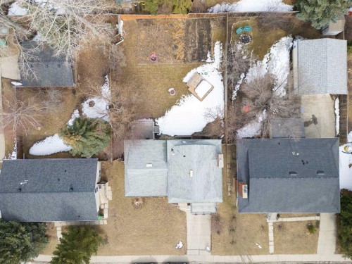5048 Dalhart Road Nw, Calgary, AB - Outdoor