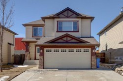 17 Royal Birch Way NW Calgary, AB T3G 5X8