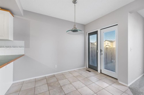 45 Country Hills Crescent Nw, Calgary, AB - Indoor Photo Showing Other Room
