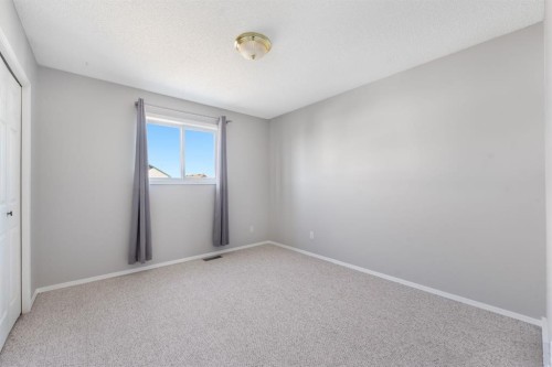 45 Country Hills Crescent Nw, Calgary, AB - Indoor Photo Showing Other Room