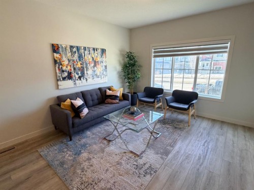 224 River Heights Drive, Cochrane, AB - Indoor Photo Showing Living Room
