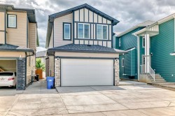 127 Saddlecrest Grove NECalgary, AB T3J 2K3