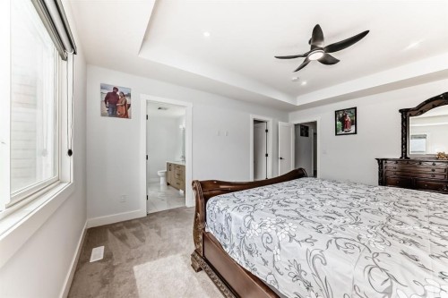 127 Saddlecrest Grove Ne, Calgary, AB - Indoor Photo Showing Bedroom