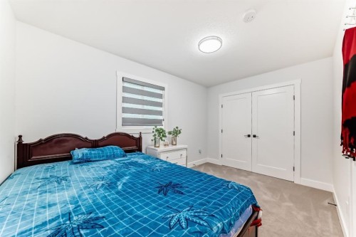127 Saddlecrest Grove Ne, Calgary, AB - Indoor Photo Showing Bedroom