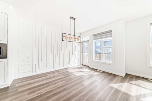 84 Evansfield Close Nw, Calgary, AB - Indoor Photo Showing Other Room