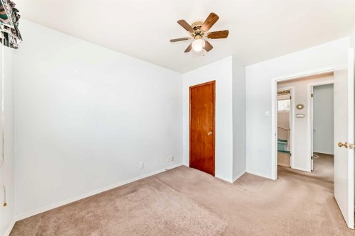8315 Bowness Road Nw, Calgary, AB - Indoor Photo Showing Other Room