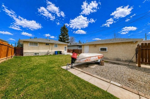 8315 Bowness Road Nw, Calgary, AB - Outdoor