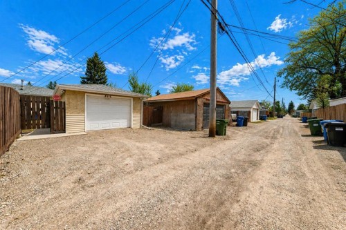8315 Bowness Road Nw, Calgary, AB - Outdoor
