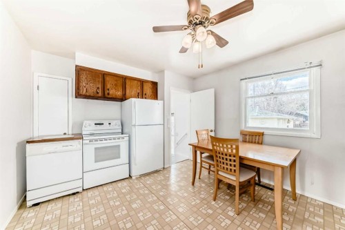 8315 Bowness Road Nw, Calgary, AB - Indoor Photo Showing Kitchen