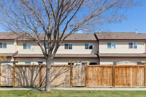 1503 Eagleview Place Nw, High River, AB - Outdoor