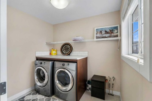 194 Redstone Park Ne, Calgary, AB - Indoor Photo Showing Laundry Room