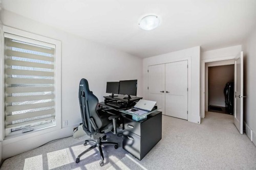 2412 28 Avenue Sw, Calgary, AB - Indoor Photo Showing Office
