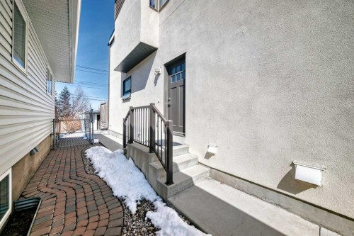 2412 28 Avenue Sw, Calgary, AB - Outdoor With Exterior